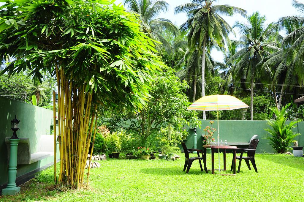 Lumbini Villa Bentota Ruang foto