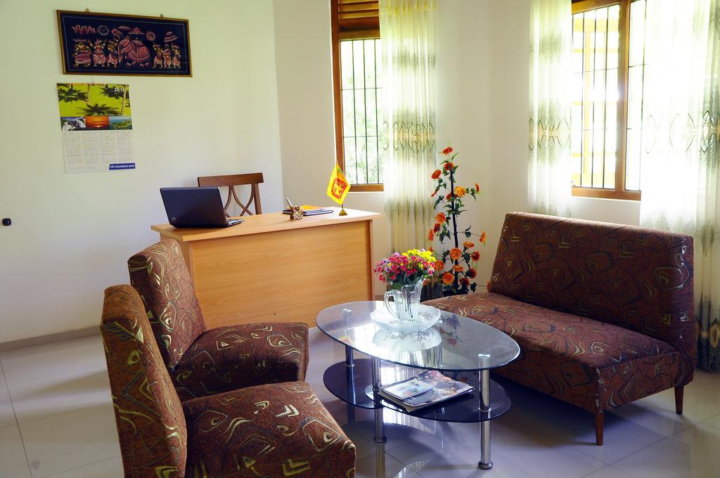 Lumbini Villa Bentota Ruang foto